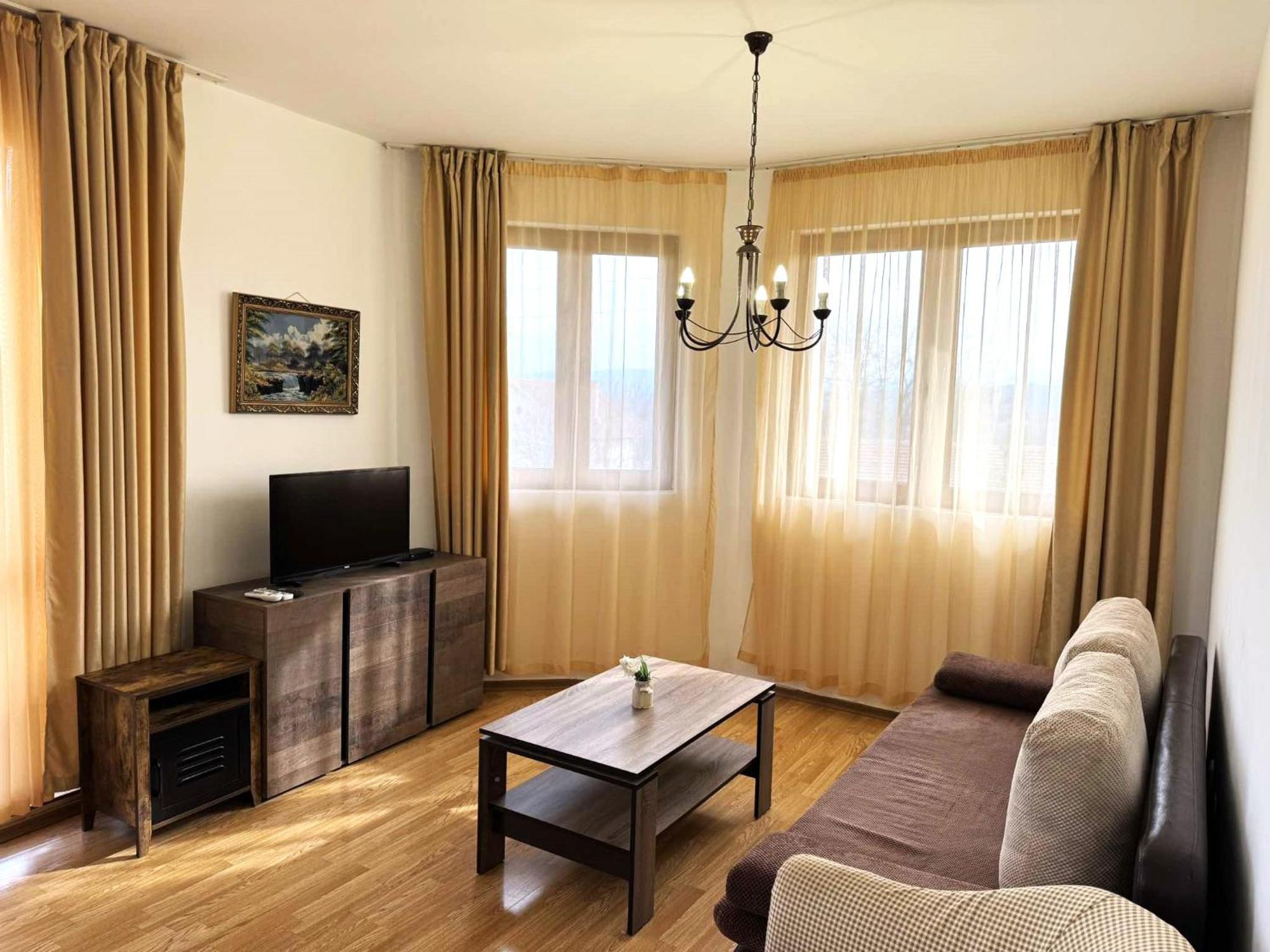Guest House Misha Petrevene Kültér fotó